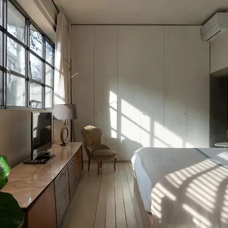 Appartement Quite Rooftop Loft In Navigli Area Milan