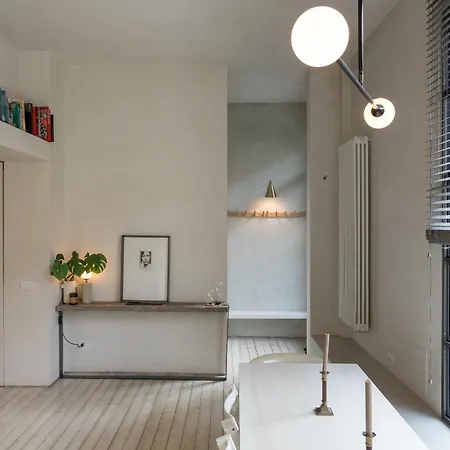 Quite Rooftop Loft In Navigli Area * Milan